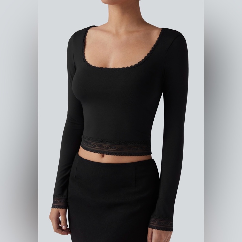 HALARA U-Neck Long Sleeve Contrast Lace Work T-Shirt